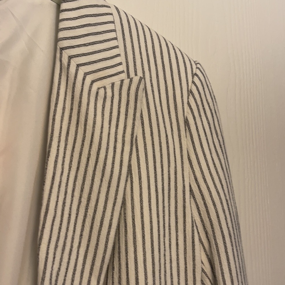 Light blazer - Picture 6 of 8